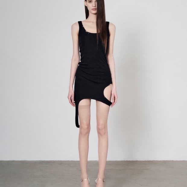 본네 원피스 Asymmetric dress Black