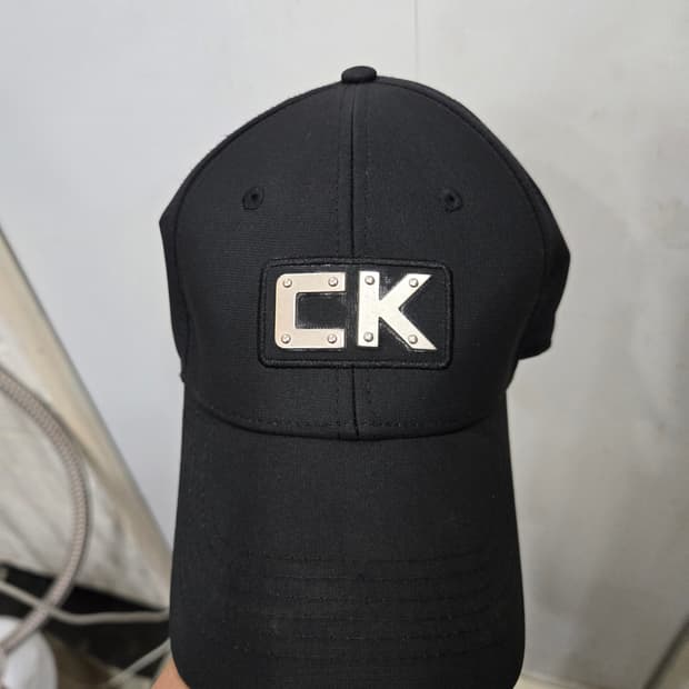 FREE사이즈)) Calvin klein 캘빈클라인 볼캡 모자 !