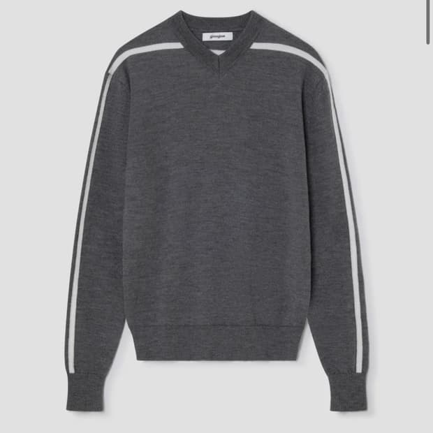 기마구아스 브이넥 니트 차콜 그레이 L