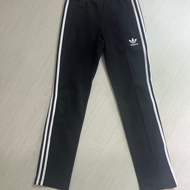 아디다스 유로파 트랙팬츠(블랙, 레드, 여성s)