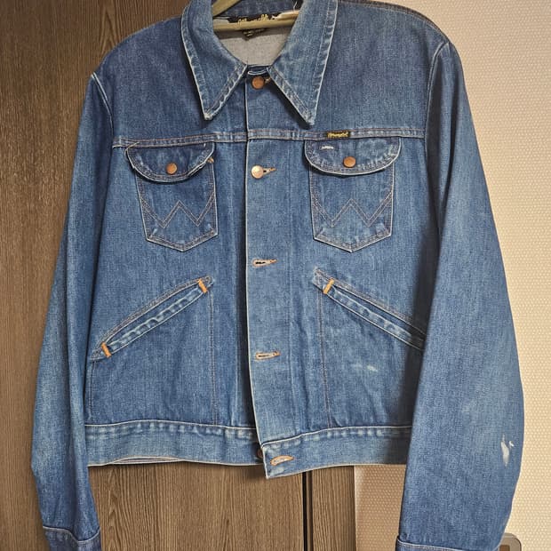 랭글러 70s 데님 트러커 자켓 44 (74126NV)