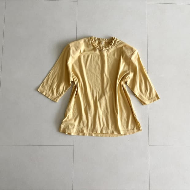 lace neck cotton tee