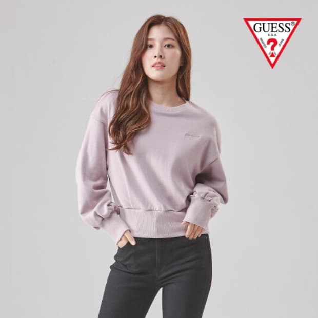 게스 라벤더 맨투맨