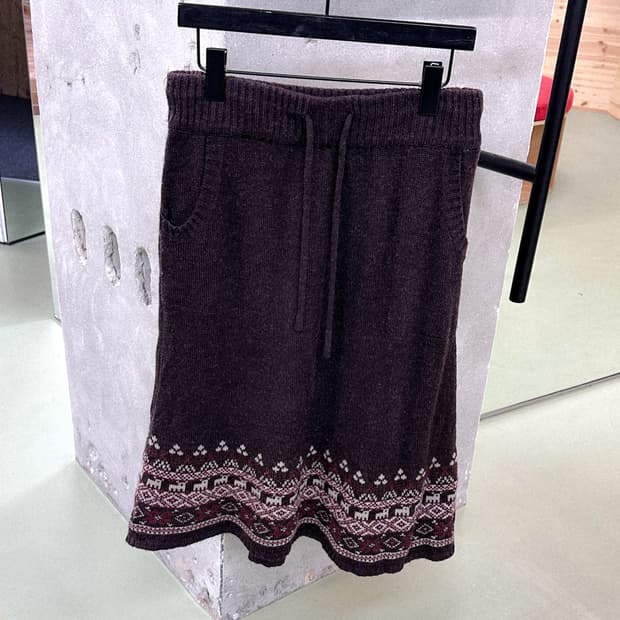 brown winter knit skirt