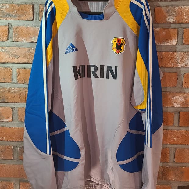 일본 축구 국대 아디다스 기린 트레이닝복