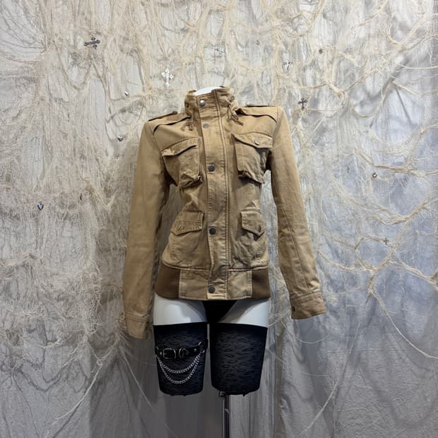 Grunge 00's pocket jacket