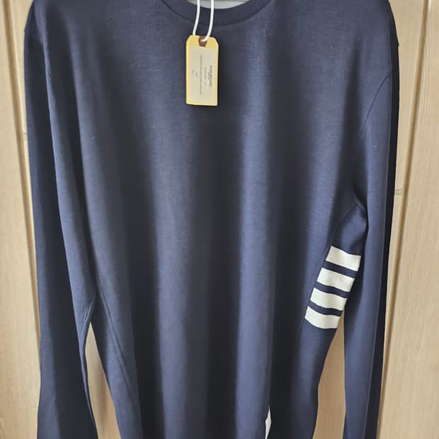 톰브라운 메리노울 롱슬리브 니트(4,정품)