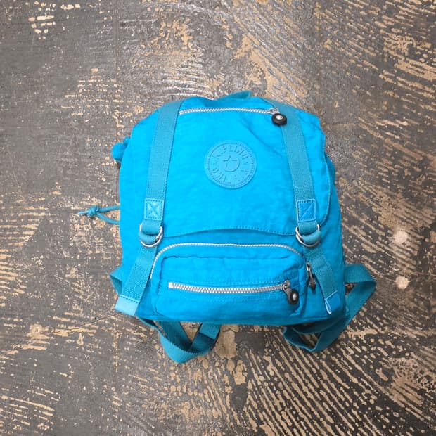 키플링 미니 백팩 