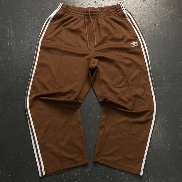 105 아디다스 3선 배기 트랙팬츠