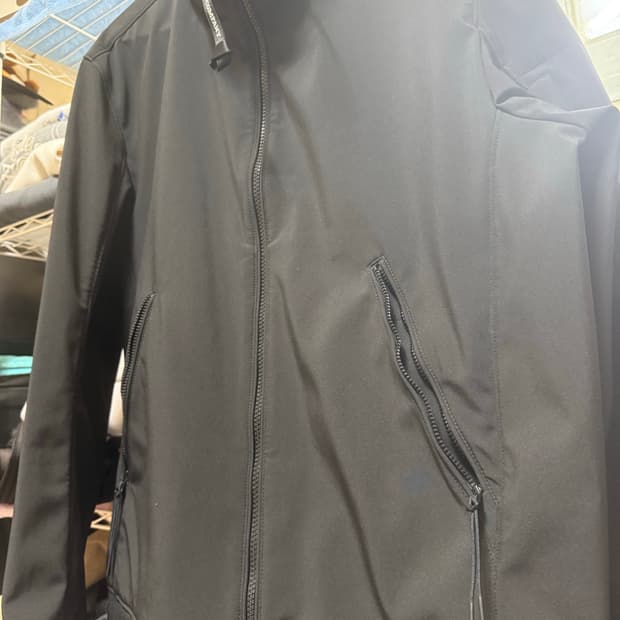 CP 컴퍼니 쉘 R 렌즈 자켓 블랙 50 사이즈