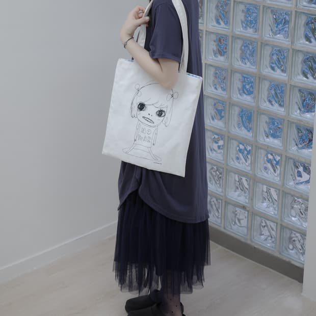yoshitomo nara “no war” bag