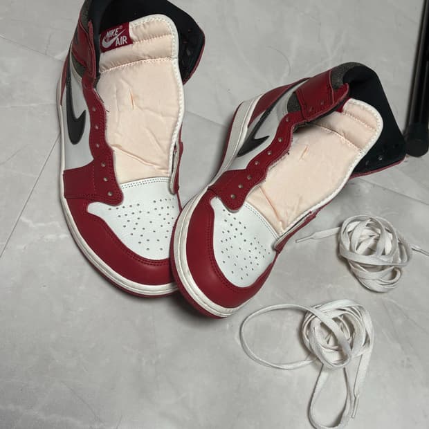 조던 1 레트로 하이 OG 시카고 2022