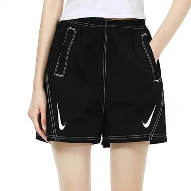 NIKE 나이키 스포츠웨어 리펠 우먼스 쇼츠(M 사이즈)