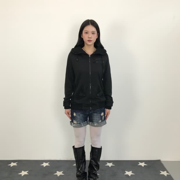 Jpn Black High-Neck Zip-Up Hoodie