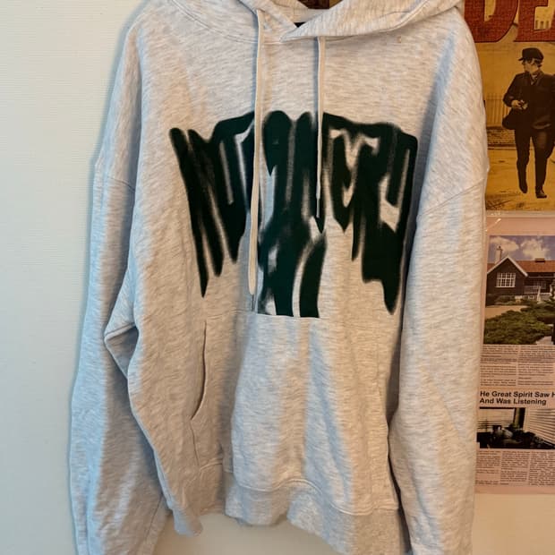 낫포너드 후드티