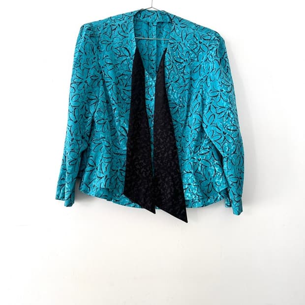 Flower narcissus blouse / marine