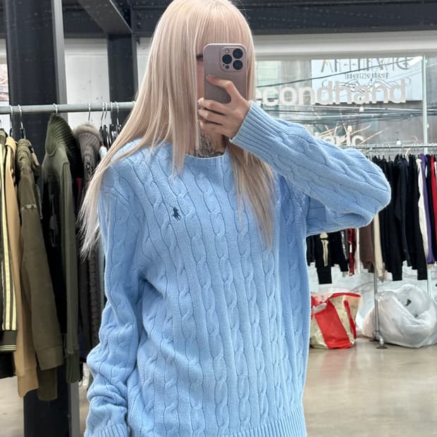  폴로 랄프 로렌 꽈배기 크루넥 소라색 니트  나혼자산다 코드쿤스트 니트