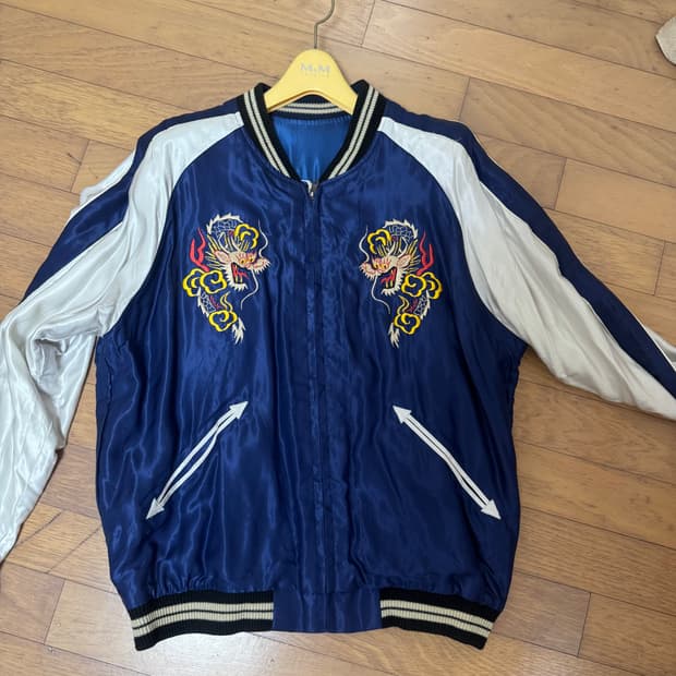 테일러토요 리버시블 스카잔