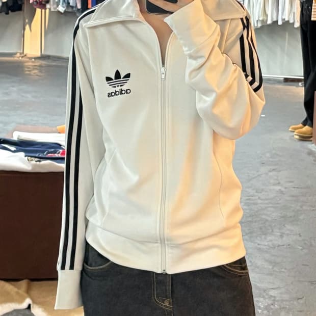 아디다스 유로파 트랙탑 져지