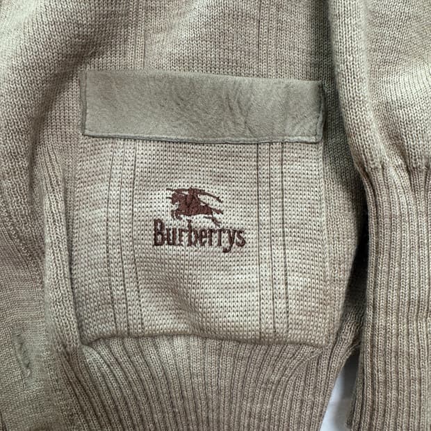 버버리 앨보우 패치 가디건