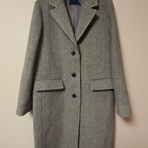 오스트카카 코트