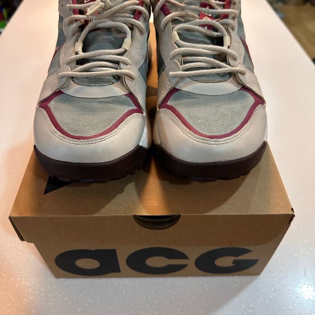 나이키 acg 로우게이트 275 사이즈