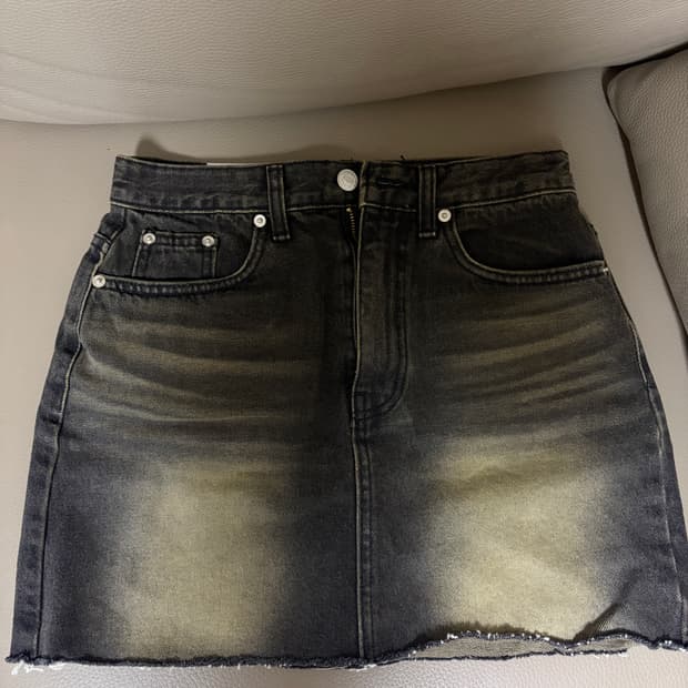 데님 워싱 스커트