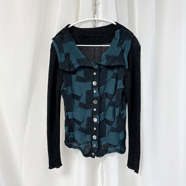 royal ascot 언밸런스 체커보드 버튼업 가디건