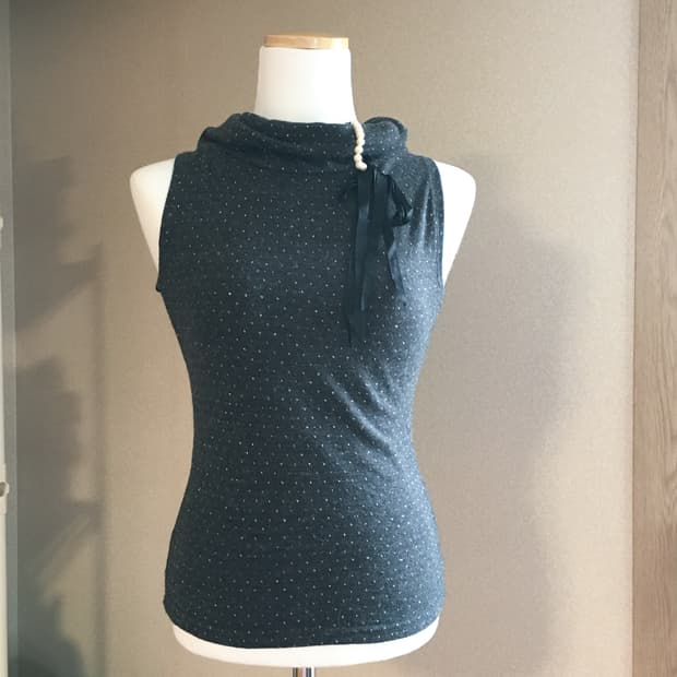 리본진주 도트 슬리브리스