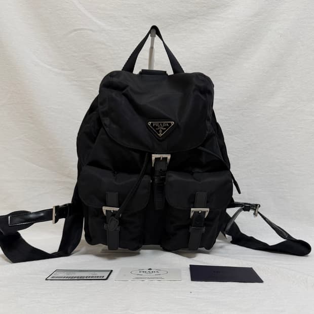 (A급)정품 프라다 포코노 나일론 투포켓 스몰 백팩 블랙(게런티있음)