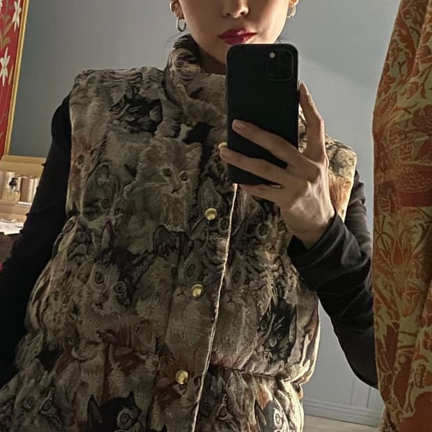 BLESS multicolor cat vest