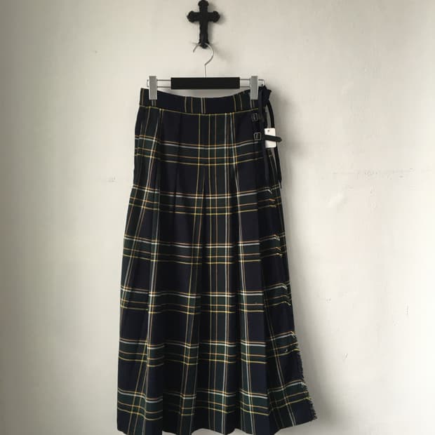 Check pattern belted wrap skirt