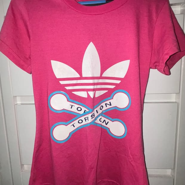 아디다스 반팔티