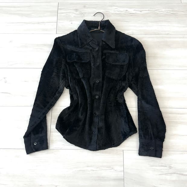 Feminine Black fur shirt