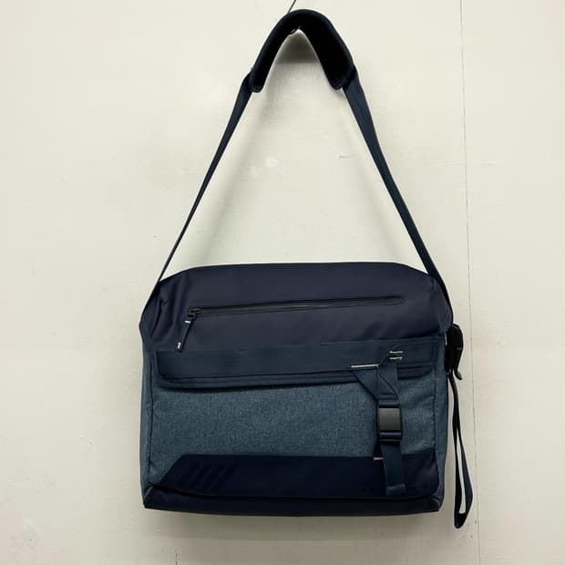 오클리 랩탑 메신저 백 / 브리프케이스