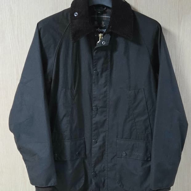 (착샷) 바버 Barbour 클래식 비데일 왁스 자켓