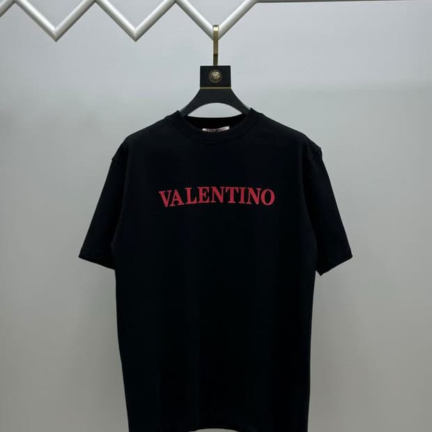 [발렌;티노] 새상품 / 반팔 / 약 100~105 사이즈