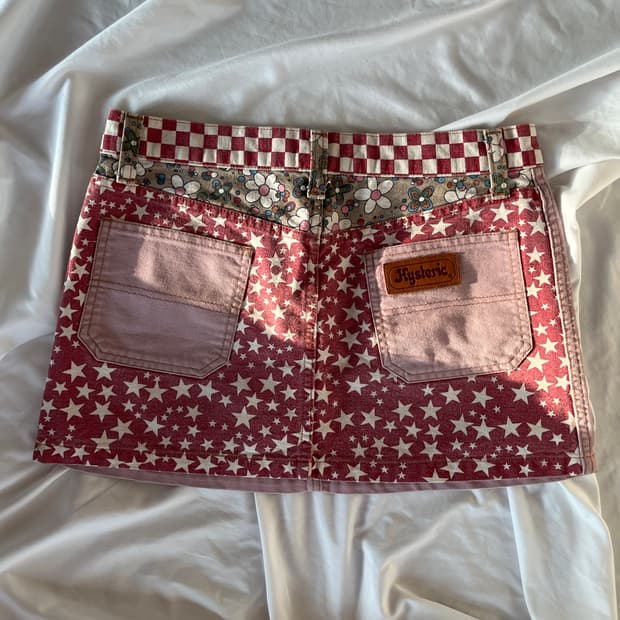 히스테릭 글래머 아카이브 별 꽃 체커보드 가죽 패치 포인트 미니 스커트