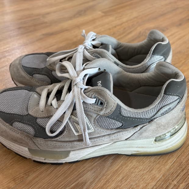 뉴발란스 M992GR (245) 