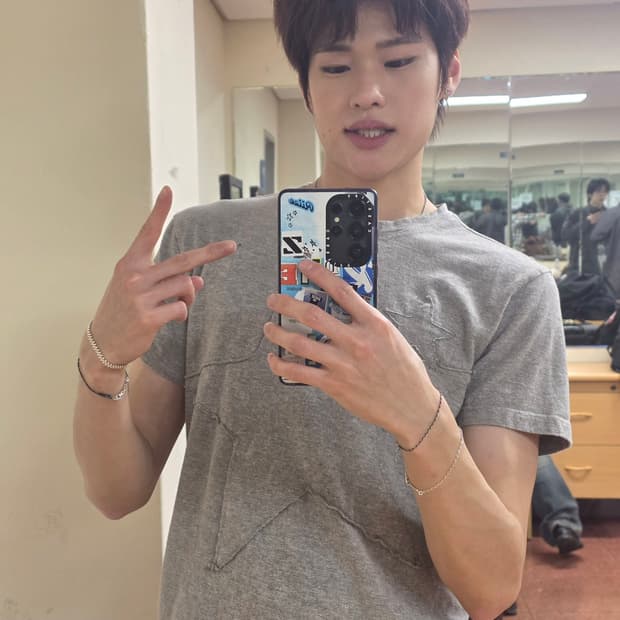 [L] 기마이구아스 gimaguas 스타 티셔츠 새상품