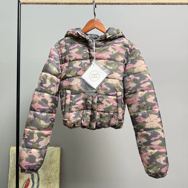 핑크 카모 패딩 자켓
