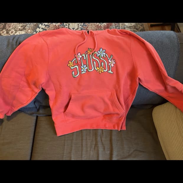 스투시 플라워 후디 삽니다