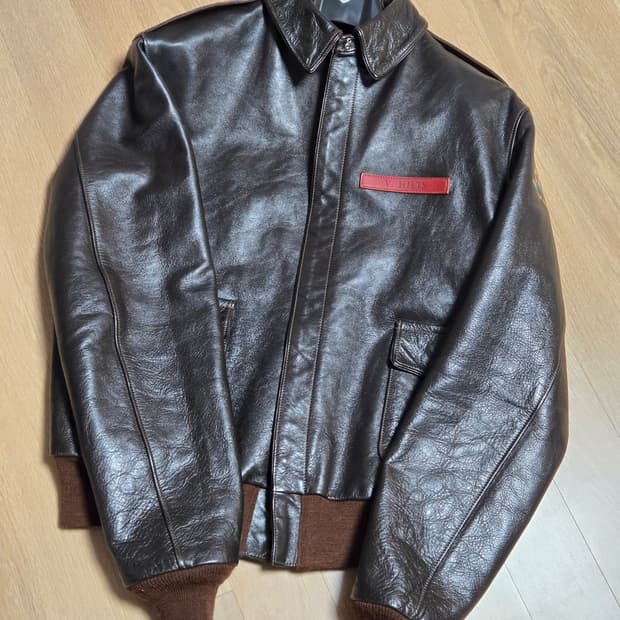 토이즈맥코이 A2 브이 힐츠 자켓 44 사이즈