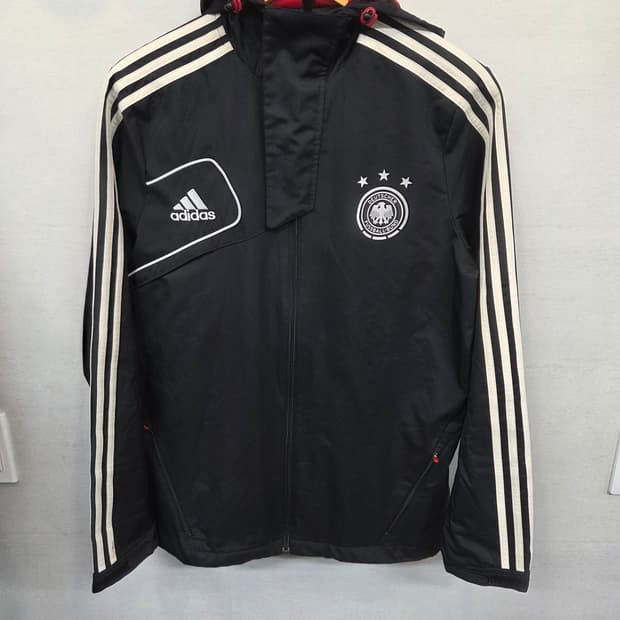 아디다스 독일 trav 바람막이 후드자켓 L