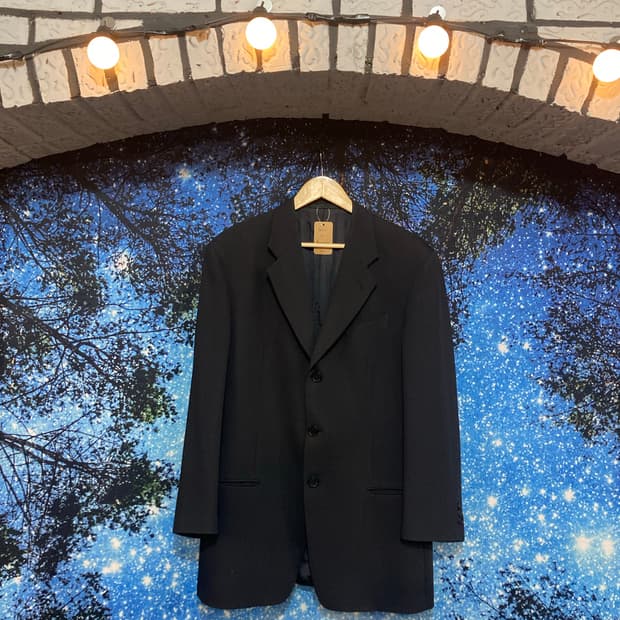 ⚜️ARMANI(알마니) 꼴레지오니 3버튼 블레이저