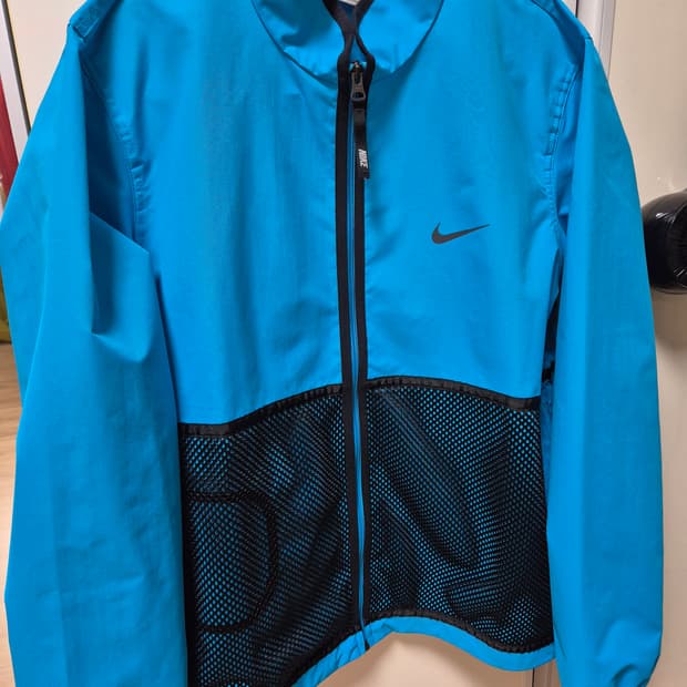 나이키 슈프림 트레일 바람막이