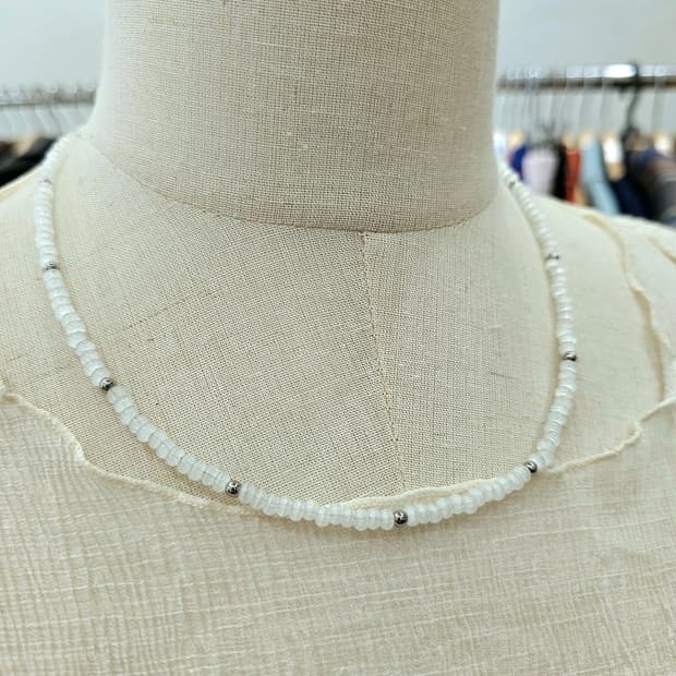Handmade 화이트 캣츠아이볼 목걸이
