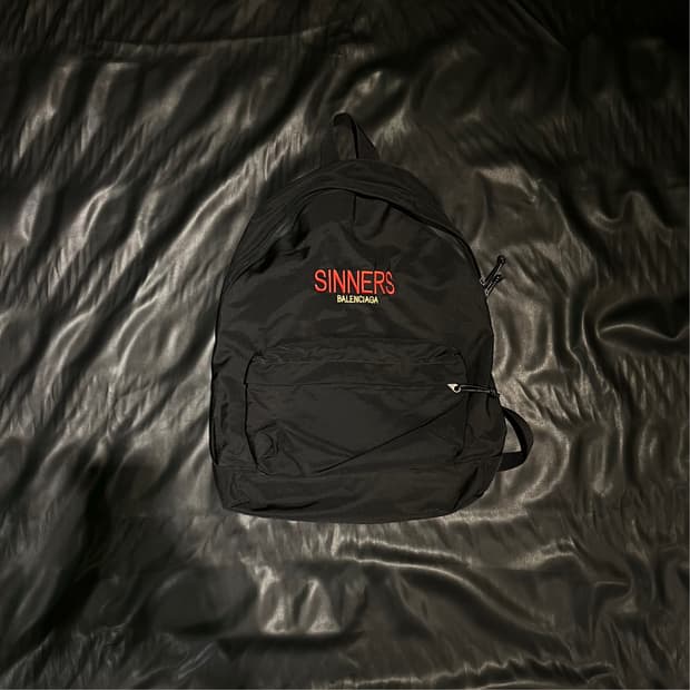 발렌시아가 시너즈 백팩