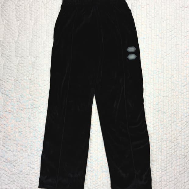오프화이트 벨벳 팬츠