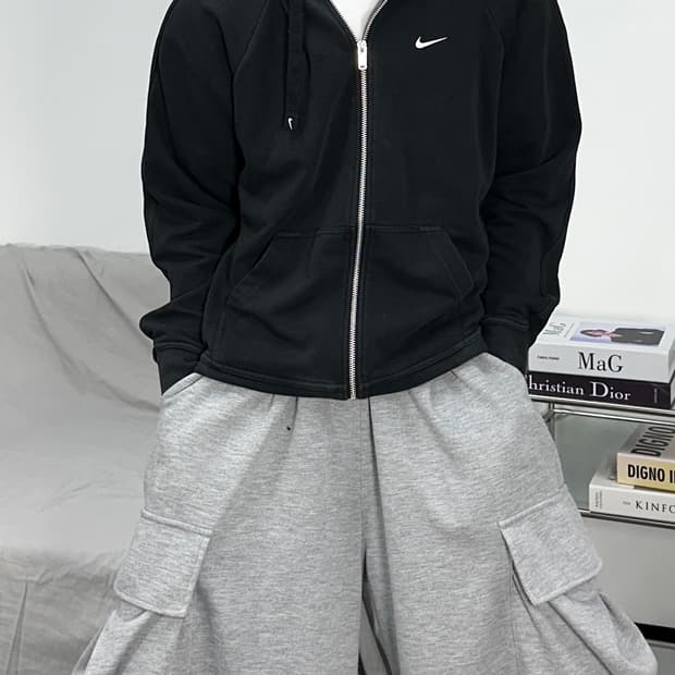 나이키 사이드슬릿 로고 블랙 후드집업 L